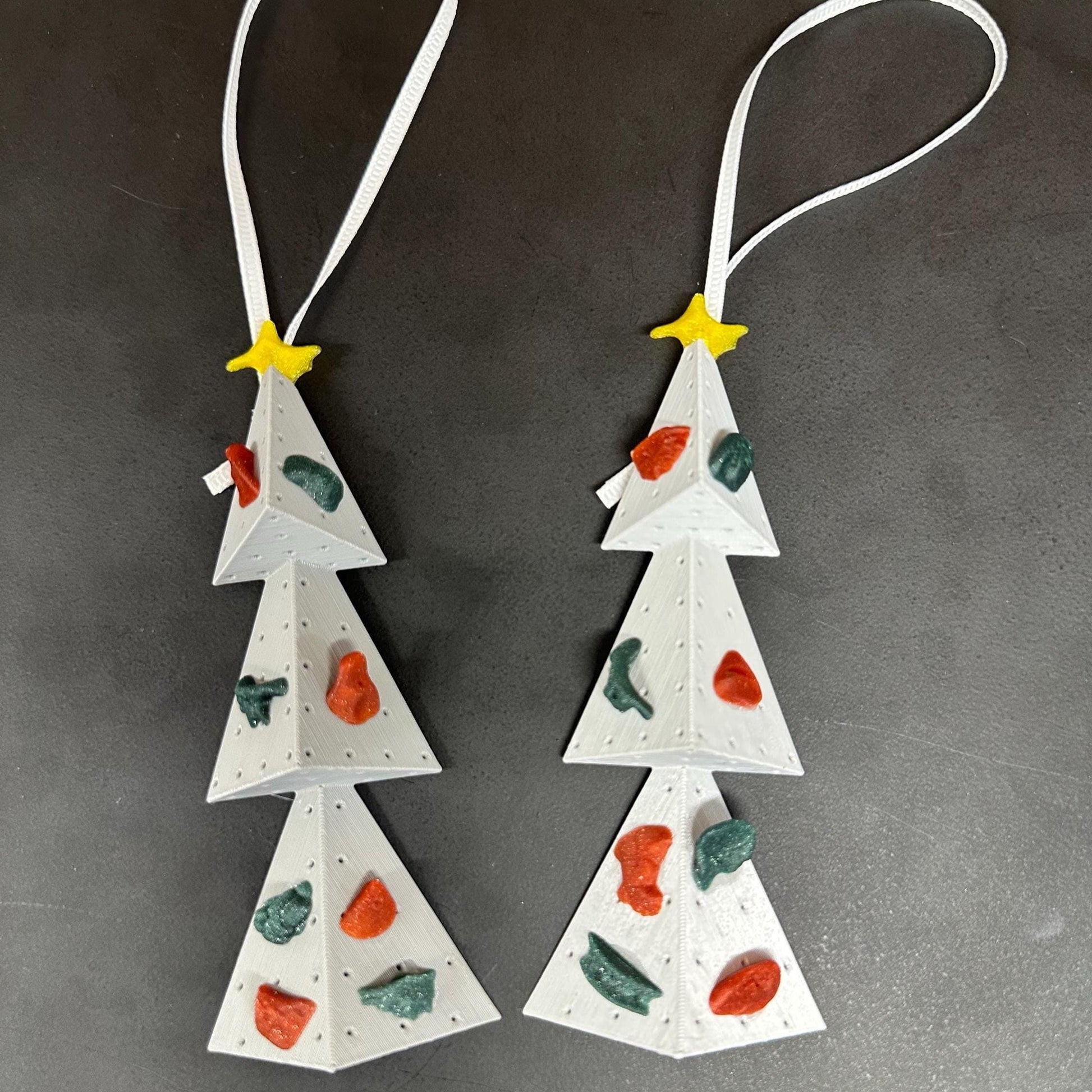 Volume Christmas Tree - Ornament